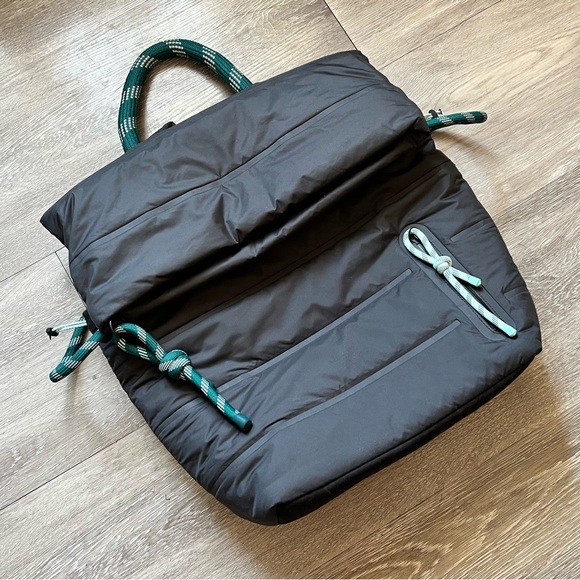 LULULEMON (NWT) โข Face Forward Backpack *Lululemon x Roksanda Limited Edition - Picture 15 of 16